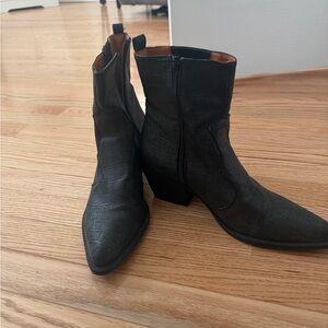 Shoe Republic LA Black Textured Ankle Booties